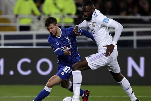 Ex-Sporting prepara-se para voltar ao futebol europeu