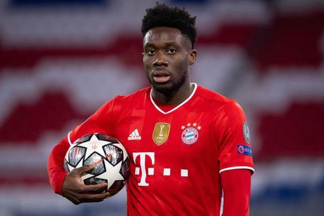 Vai ao Mundial e doa prémios para caridade