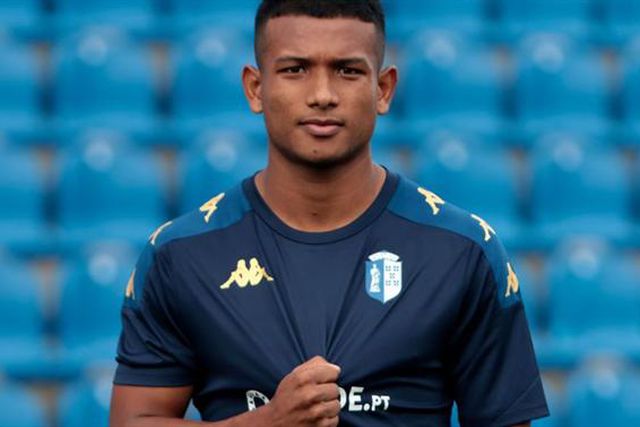 Bustamante oficializado