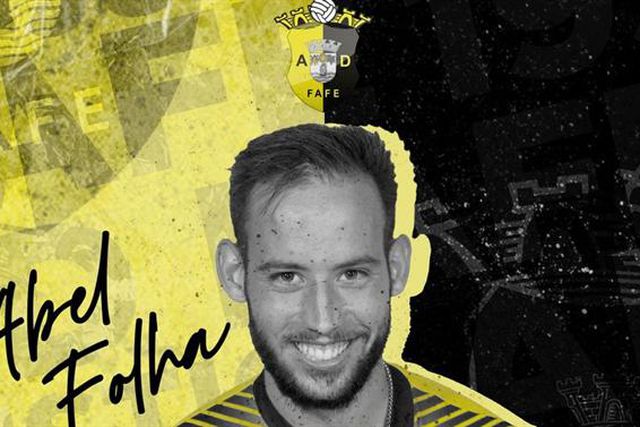 Oficial: Esteve quase a subir à Liga 3... mas é lá que vai jogar