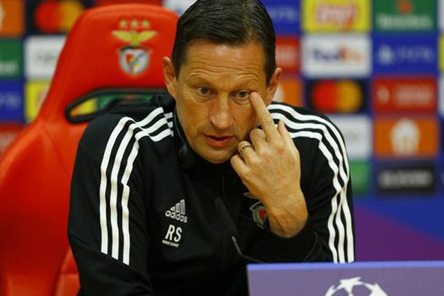 «Renovação? Havemos de falar nisso, mas...»