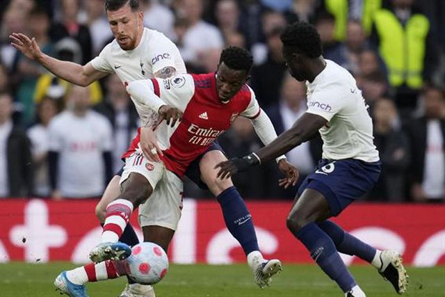 Gana, adversário de Portugal, desiste de avançado do Arsenal