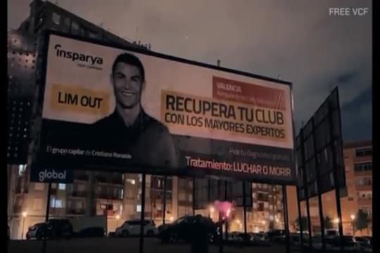 Adeptos do Valência usam cartaz de Ronaldo para protesto contra Peter Lim