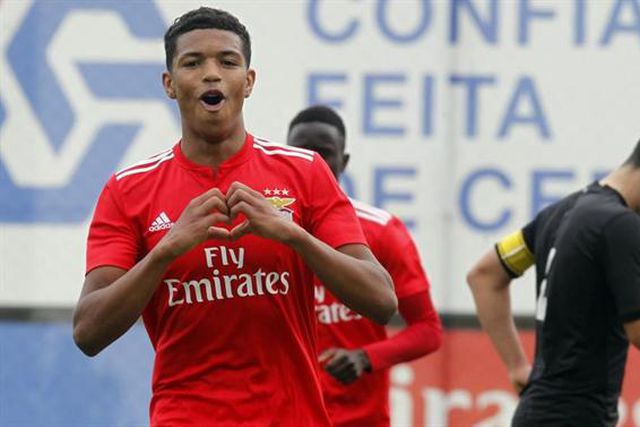 Marselha caça no Seixal