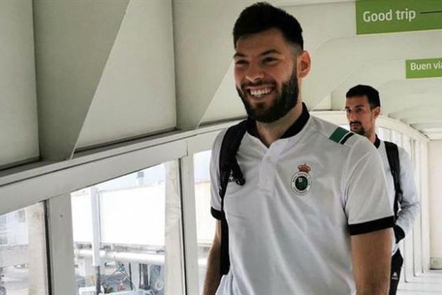 Croata de 23 anos chega para 'fazer esquecer' Fran Navarro