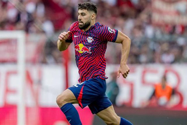 Diretor desportivo nega acordo com o Man. City por Gvardiol: «Nem perto…»