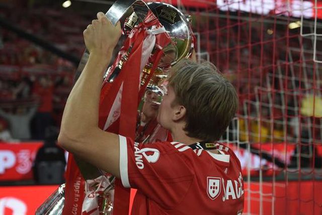 «Espero ganhar o 39 na próxima época»