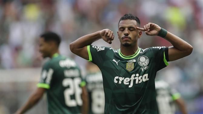 Golaço de Menino a abrir vitória do Palmeiras no dérbi (vídeo)