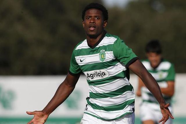 Leão dá nega por Diogo Cabral