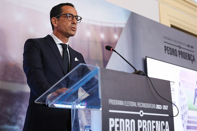 A dignidade tem de ir a jogo!