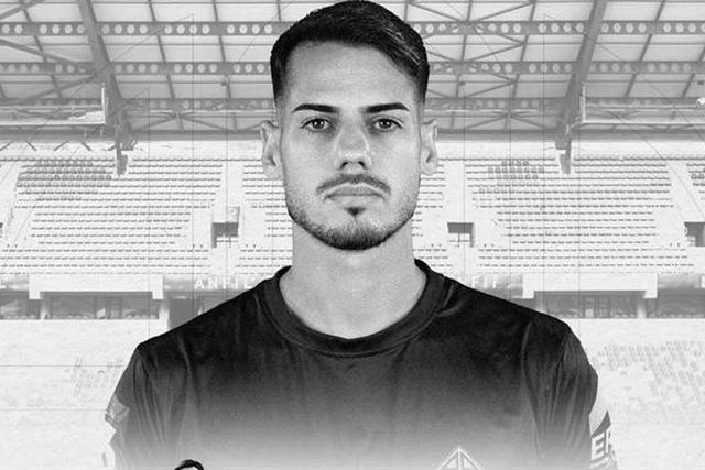 David Teles também continua de losango ao peito