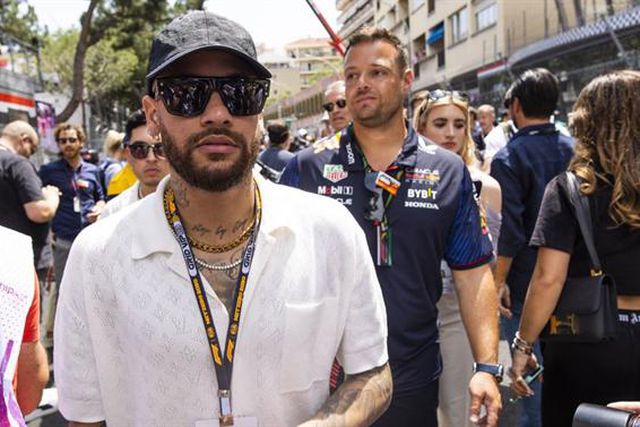 Mais uma polémica em torno de Neymar (vídeo)