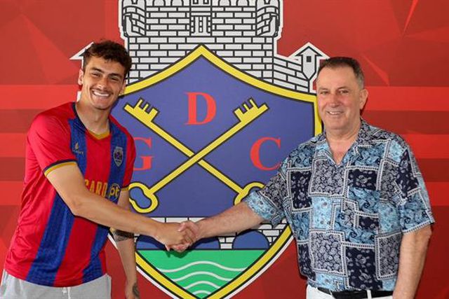 Oficial: Ktatau reforça a linha média