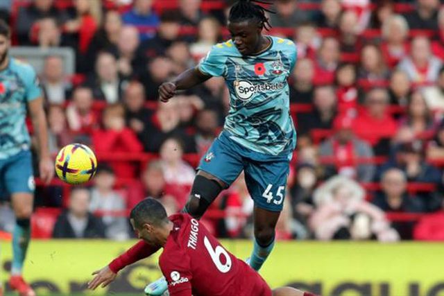 Rejeitados €43M do Liverpool por diamante belga