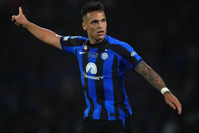 Recusou fortuna na Arábia: «O dinheiro dá a volta à cabeça, mas quero jogar ao mais alto nível»