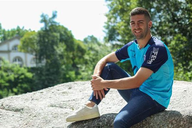 Novo avançado é fã de Benzema