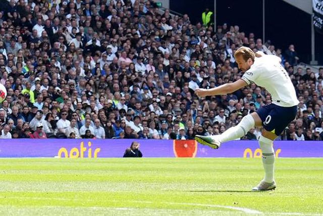 Kane prioritário para Ancelotti