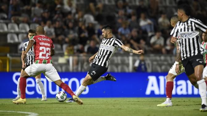 Portimonense com mais argumentos elimina Estrela da Amadora