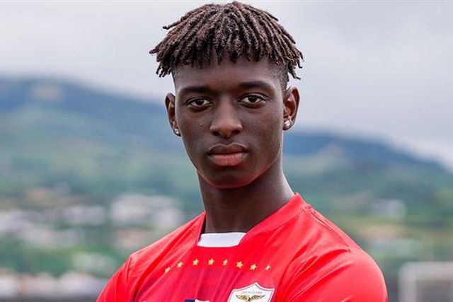 Três reforços para os sub-23