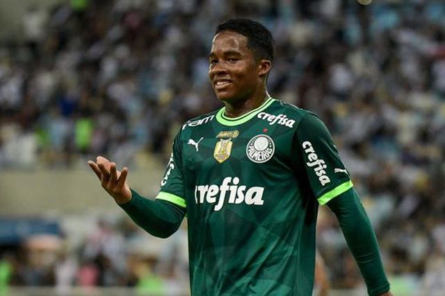 «Castigo com efeito» coloca Endrick em quadro de honra da Libertadores