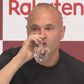 Iniesta em lágrimas no adeus ao Vissel Kobe (vídeo)
