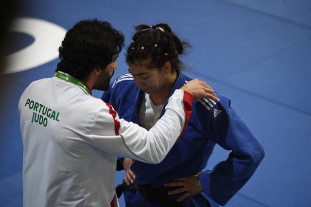 Lesão afasta Patrícia Sampaio do Masters