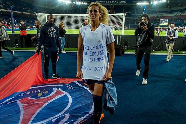 Jogadora agredida violentamente deixa clube e... duras críticas