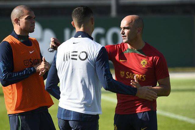 Martínez revela escolha para a baliza!