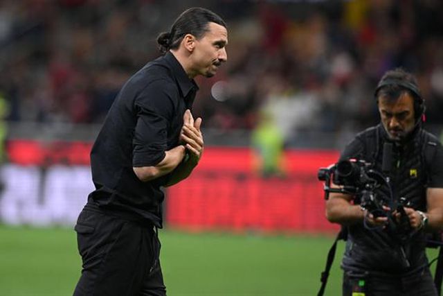 «Se dependesse do Raiola continuava a jogar, porque ele ia querer as comissões»