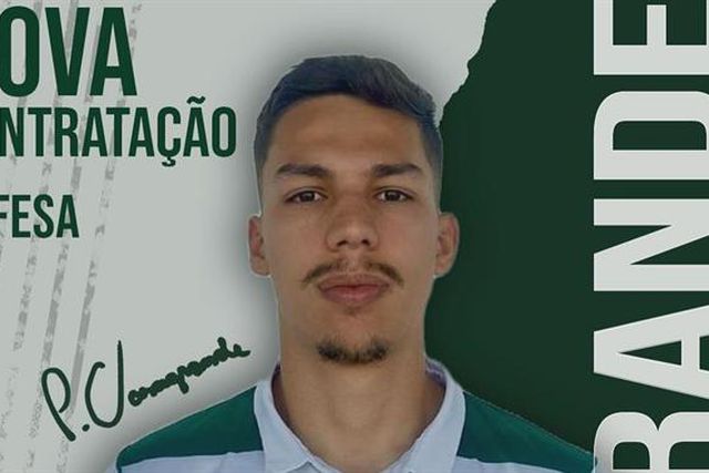 Casagrande chega de Portimão