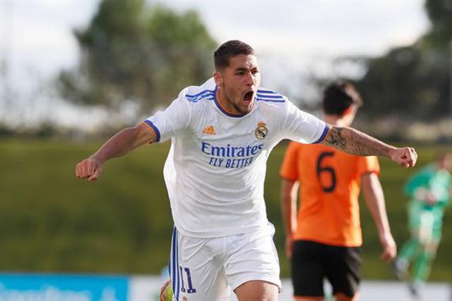 Óscar Aranda chega do Real Madrid