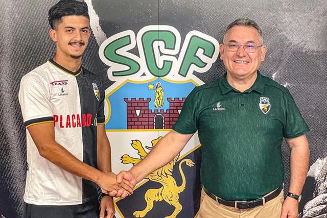 Oficial: Belloumi até 2026