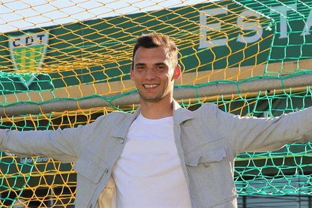 Oficial: Iuri Miguel reforça a baliza dos beirões