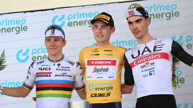 Skjelmose vence Volta à Suíça; Evenepoel com derrota humilhante