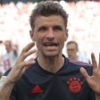 Muller incrédulo com despedimentos de Kahn e Salihamidzic