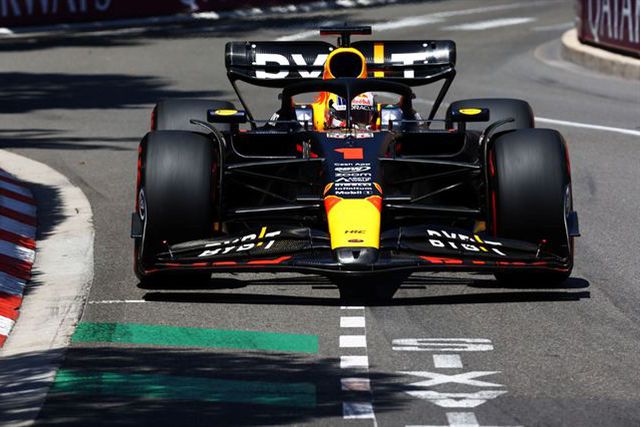 GP do Mónaco: Verstappen na 'pole position'