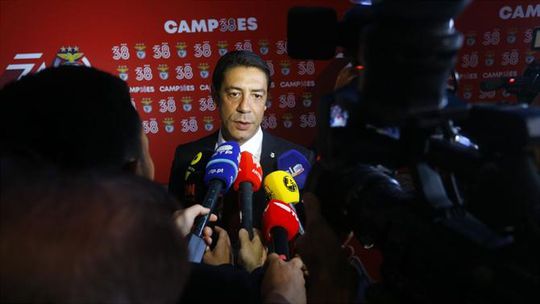 Rui Costa comenta adeus de João Mário à Seleção