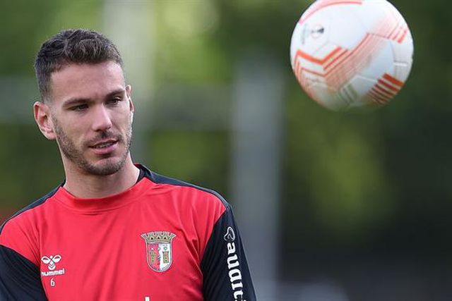 Sequeira e mais quatro para recuperar