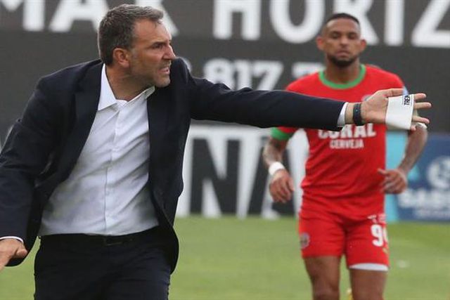 Sérgio Vieira elogia moldura humana na Reboleira: «O futebol deve ser assim»