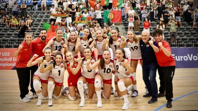 Portugal discute com Ucrânia presença no Europeu feminino de sub-22