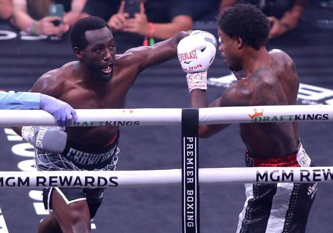 Terence Crawford fez história em Las Vegas