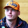 Max Verstappen perde cinco lugares na grelha de partida