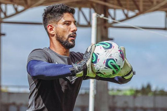 Saída de Carné para breve