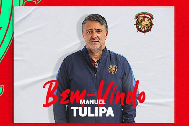Oficial: Tulipa regressa para treinar equipa principal