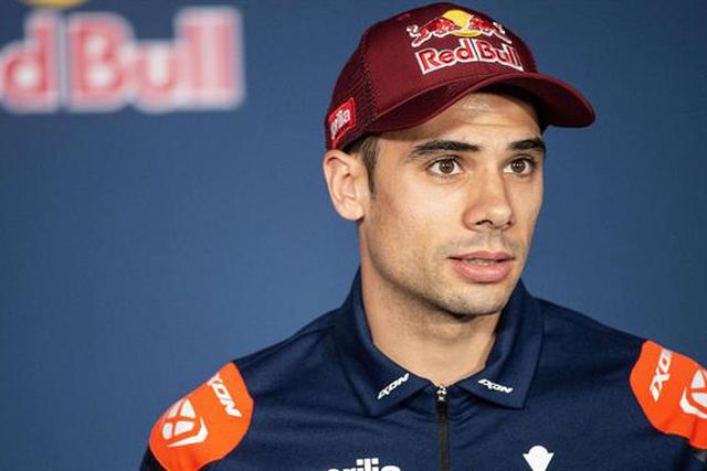 Miguel Oliveira voltou à escola