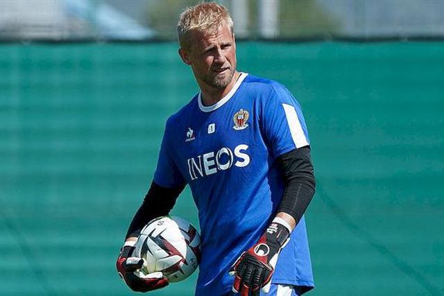 Depois do bracarense Matheus, atenções focadas em Kasper Schmeichel