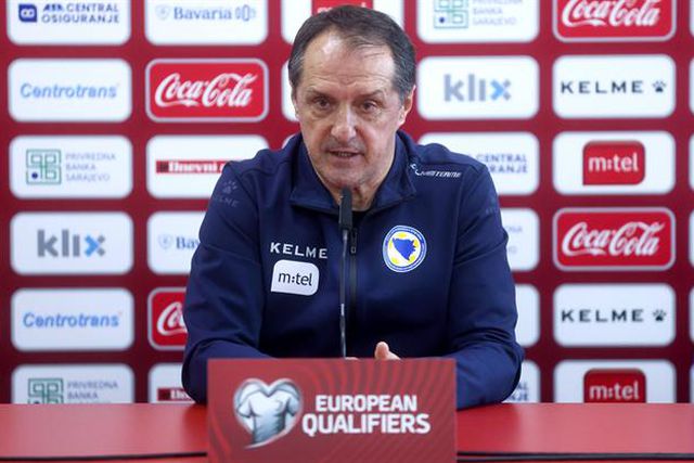 Por entre lamentos, Hadzibegic quer «complicar a vida a Portugal»