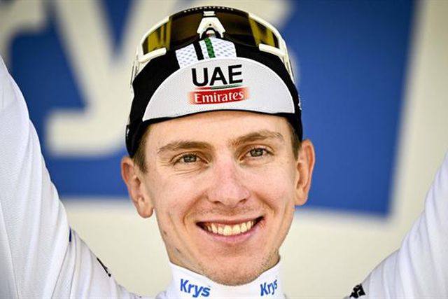 Tour: Pogacar vence 20.ª etapa, Vingegaard a um dia da consagração em Paris