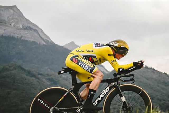 Impressionante: os últimos metros do 'dinamarquês voador' a 43,03 km/h no 'crono' (vídeo)