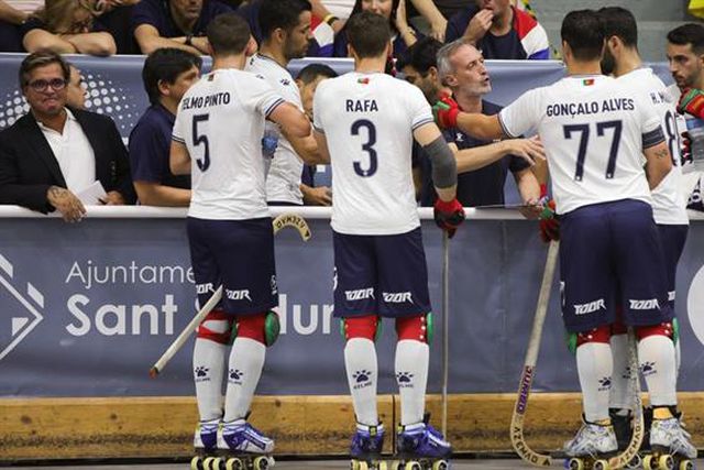 «Fomos sempre condicionados!»